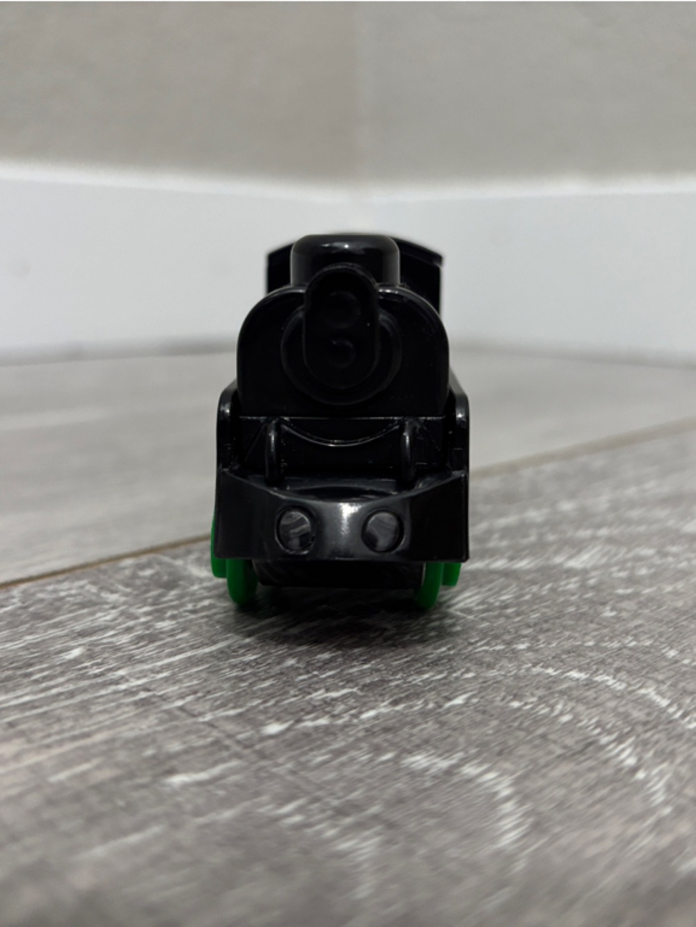 UNTESTED Brio Rechargeable Engine 4WD - Picture 3 of 8